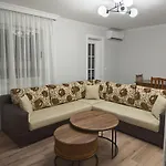 Elia 2 Apartment *