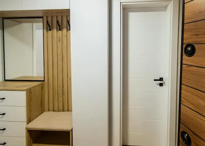 Apartamento Elia 2 *